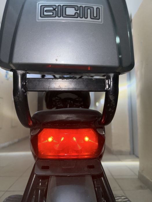 Скутер ск8 срочна