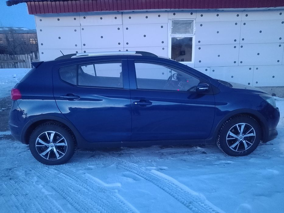 Продаётся Lifan X50.