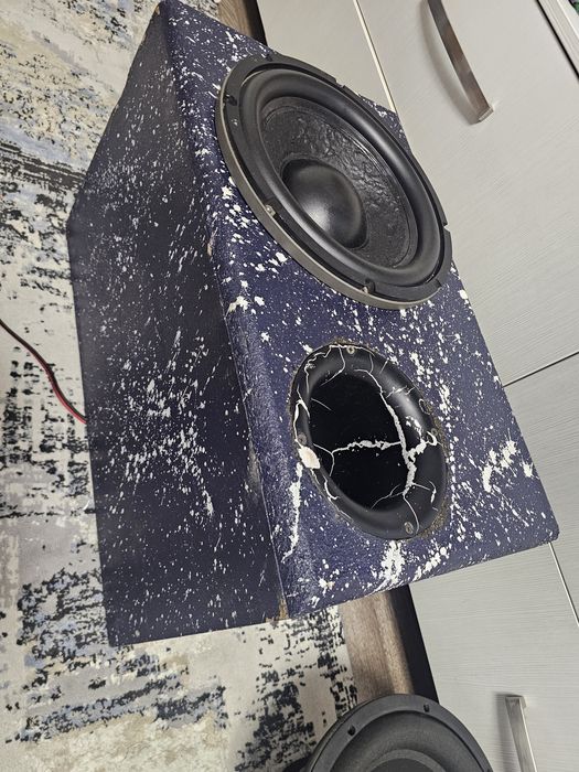 Subwoofer auto Jbl 1600w 12