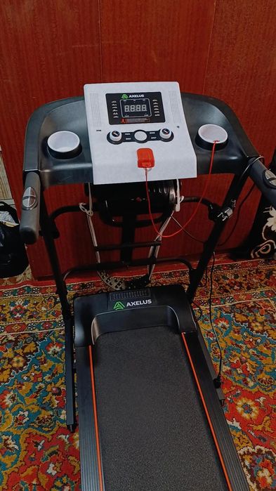 Беговая дорожка.