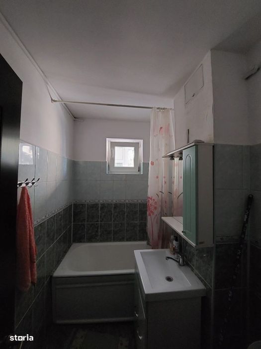 Apartament 2 camere zona Calea Bucuresti