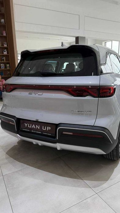 BYD Yuan Up elektromobili