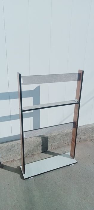 Стойка стеллаж для одежды