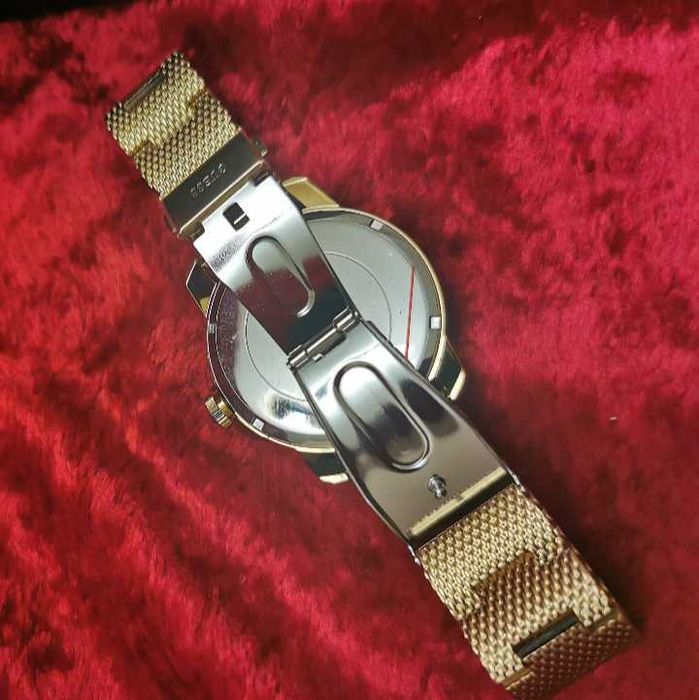 Кварцов часовник Gents ,,Gold Voyage" W1040G3 Кутия Сертификат