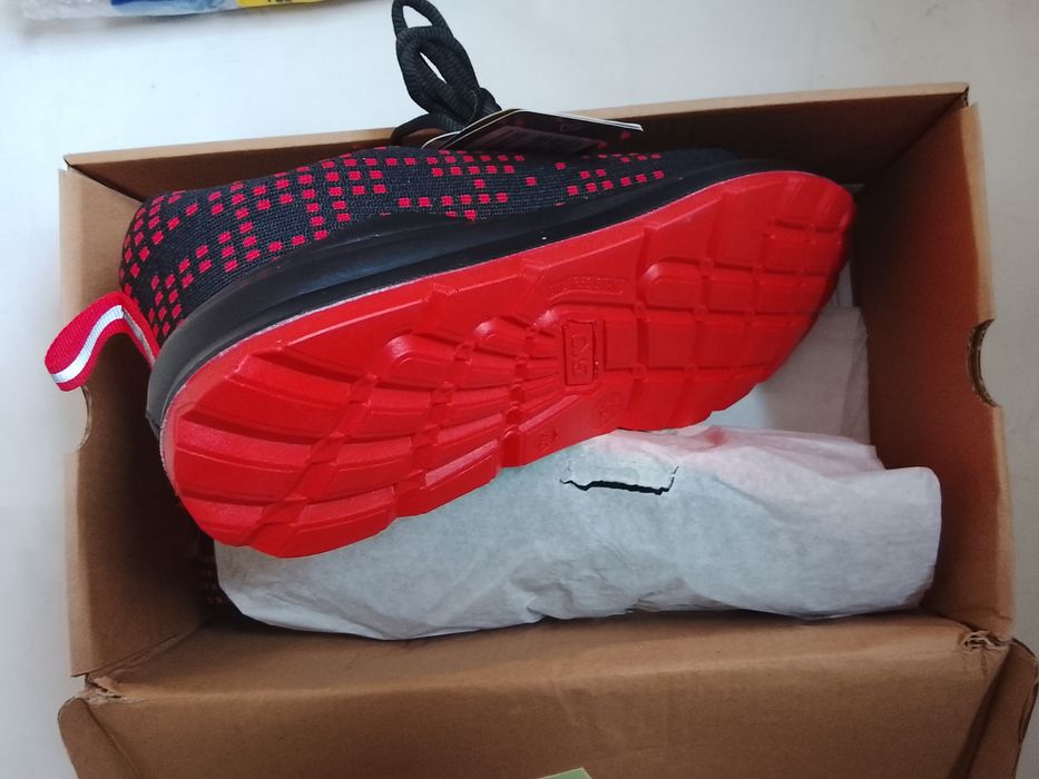 Salopete și încălțăminte de protecție