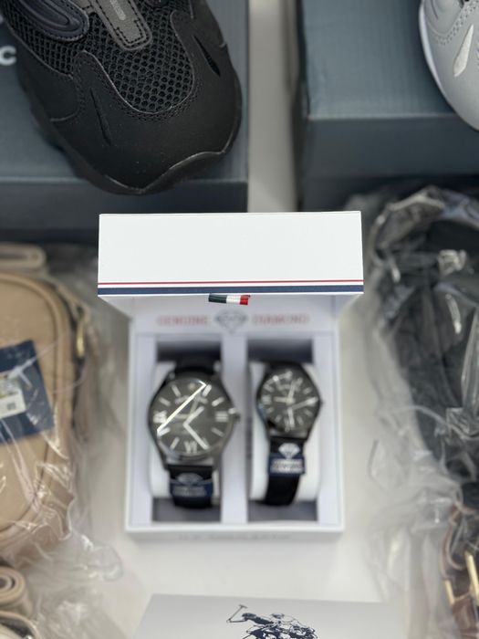 Парные часы Polo с бриллиантом