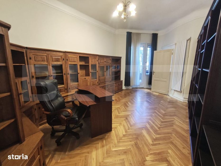 De inchiriat apartament lux zona ultracentrala cu garaj si loc de parc