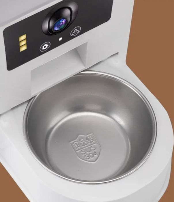 Автоматическая кормушка для котов