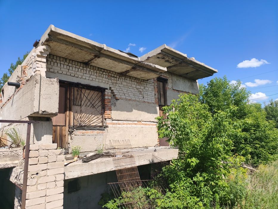 На разбор здание
