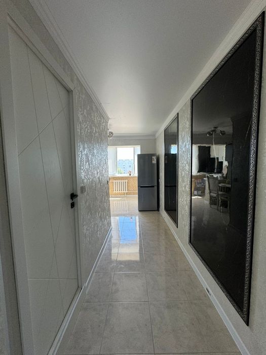 Продам трехкомнатную квартиру