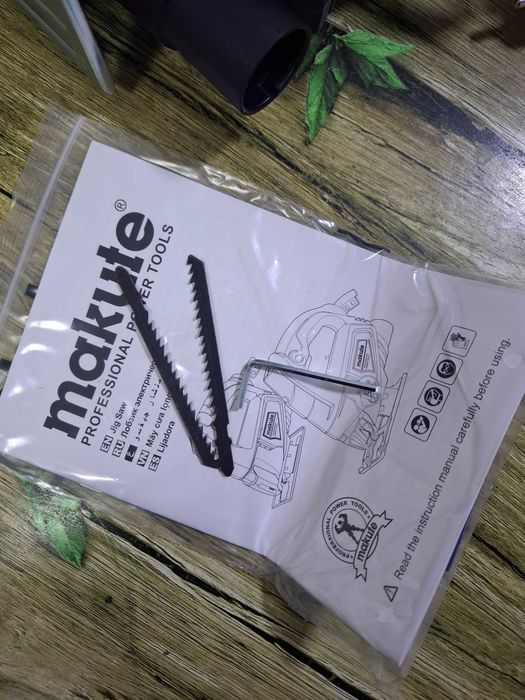 Fierăstrău Pendular Profesional MAKUTE JS011 – 450W, Capacitate 55mm