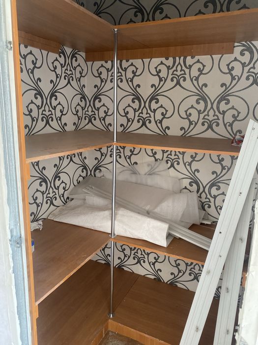 Мебель прихожи и полка