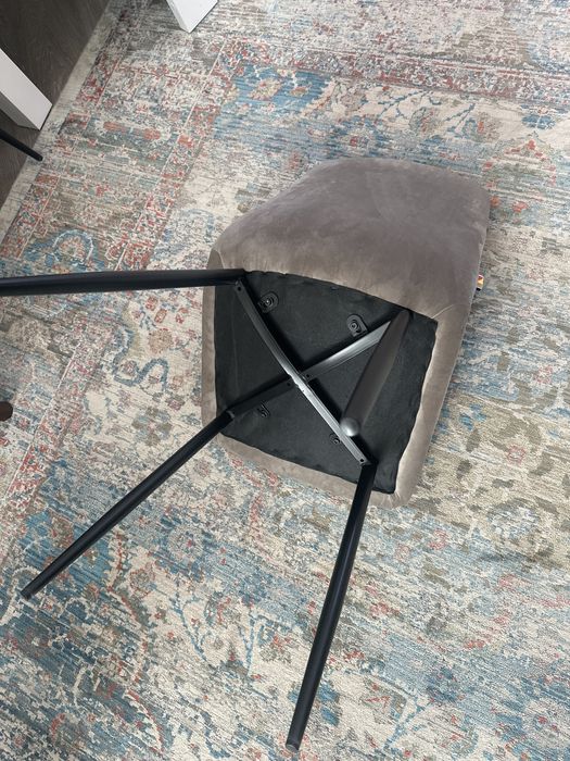 Продам стулья 10000тг