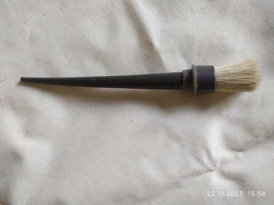 Щетки, кисточки новые .