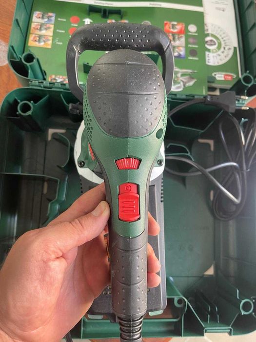 Slefuitor cu excentric Bosch PEX 400 AE, 370 W, 125 mm, valiza plastic