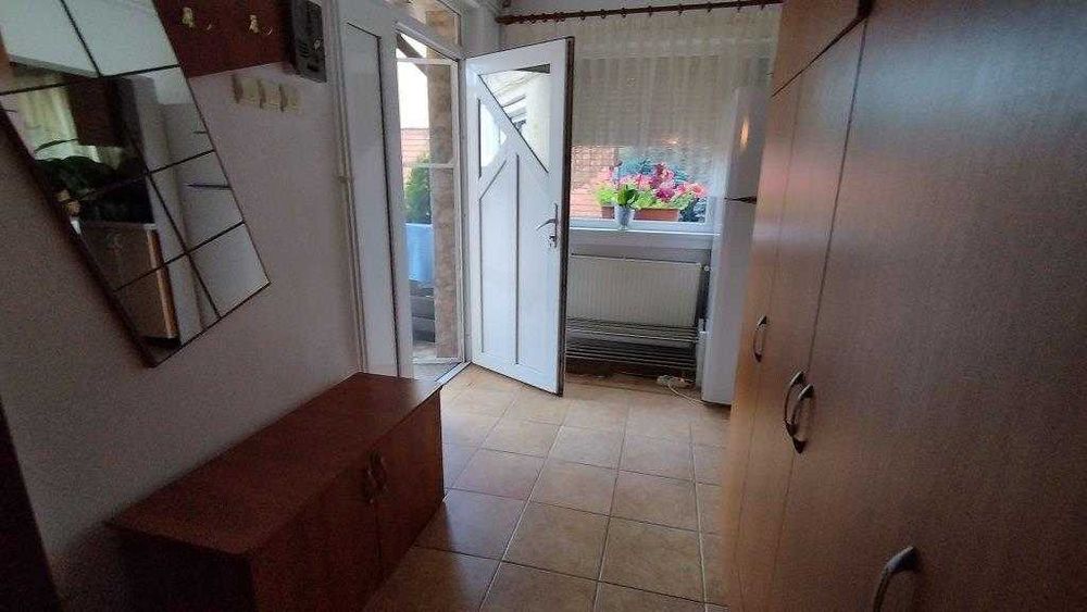 2 camere, la casa, 60 mp, cu terasă si spatiu verde, zona pod IRA