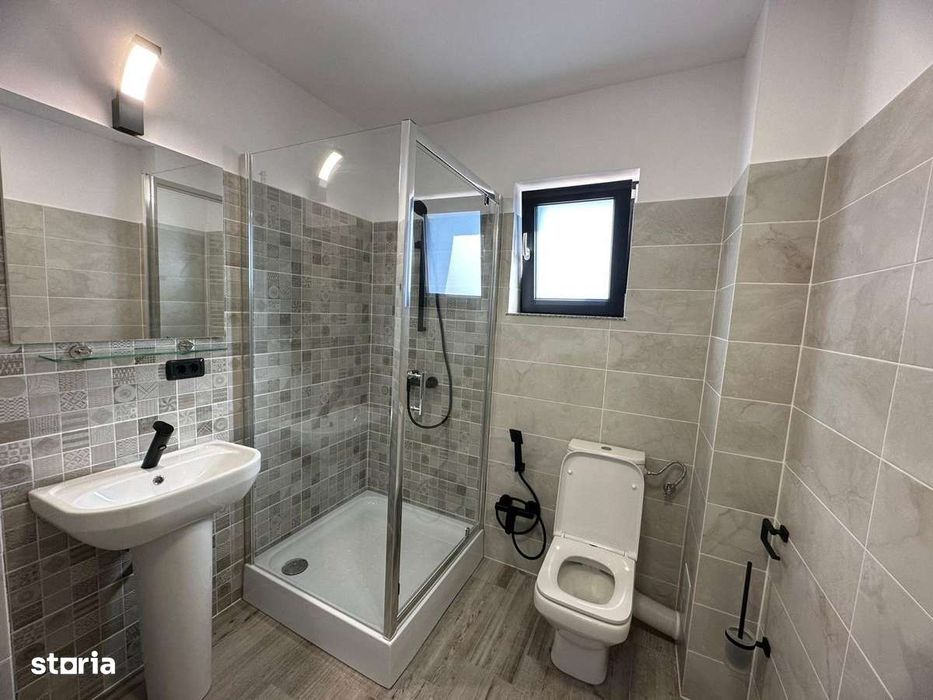 Apartament de 3 camere in bloc nou
