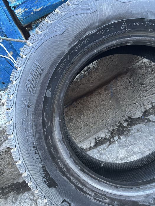 Продам зимние шины б/у