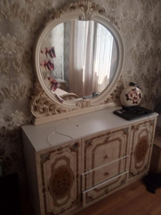 Спальная гарнитура