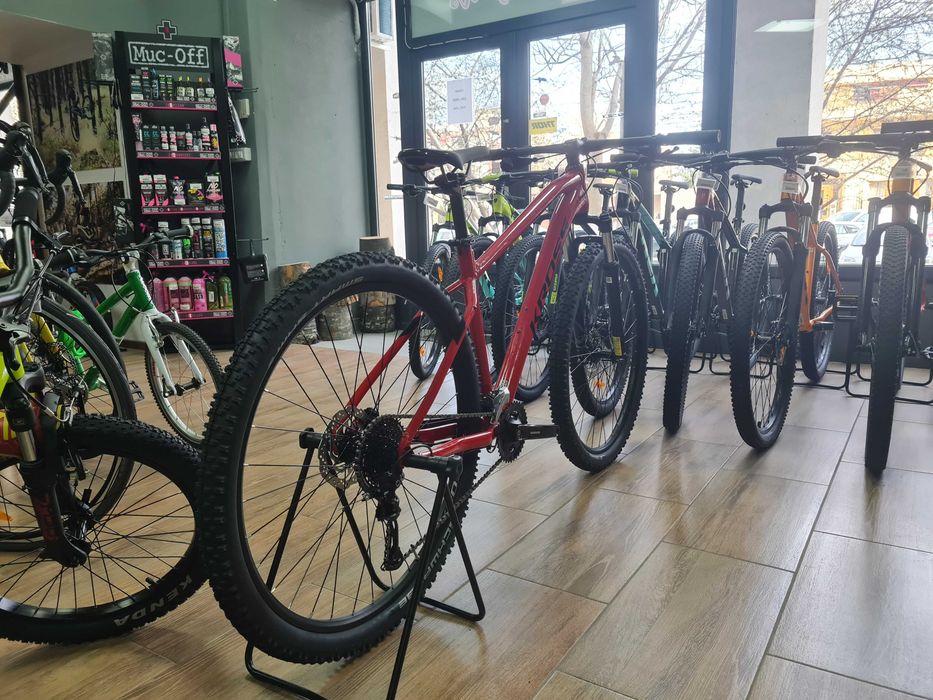 Bicicleta  Kross Level 1.0 M 29 L in stoc la Est Bike Funky Sports