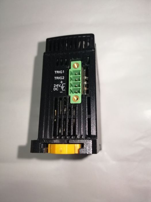 Controller Omron FL-STC25