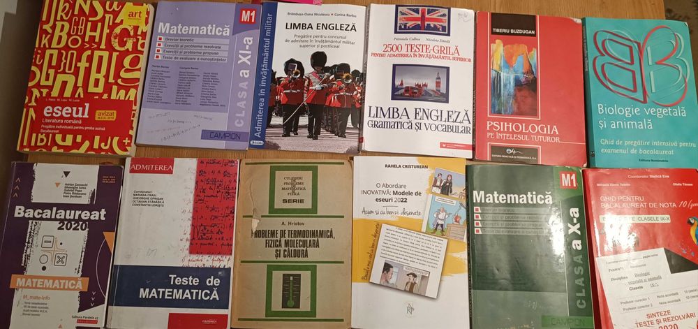 Vând cărți și culegeri pentru bac și admitere