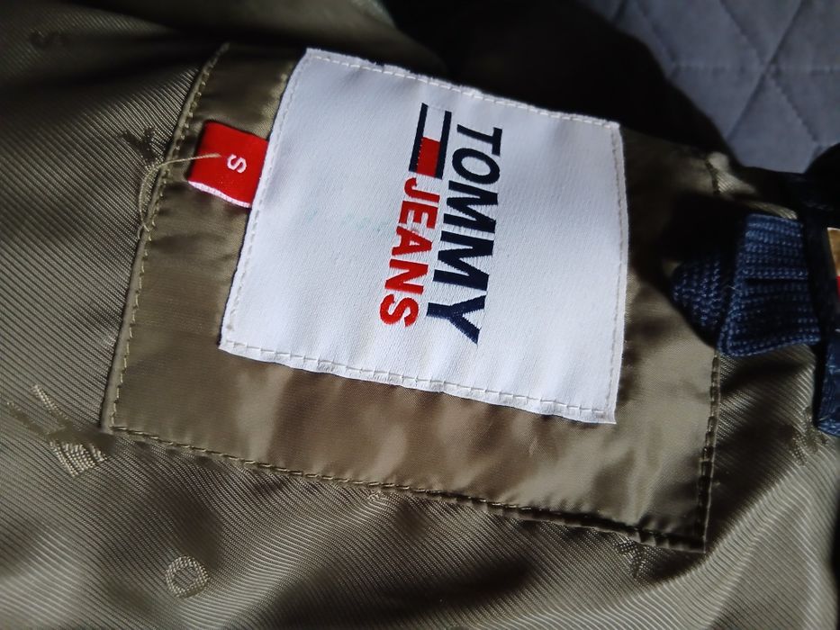 Mango, Acne Studios, Tommy Hilfiger