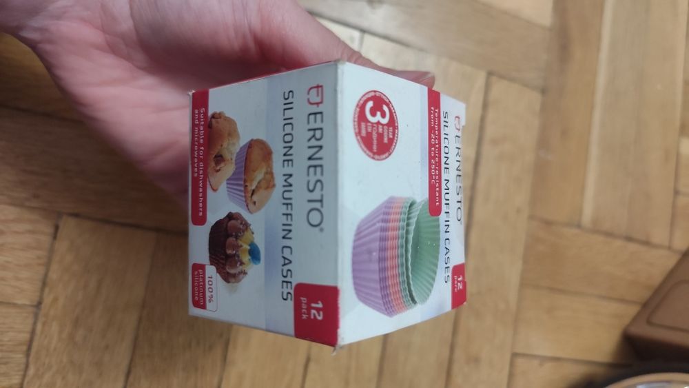 Подарявам разни неща