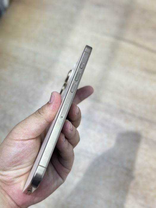 16 Pro Max 256gb 98% Desert Titanium