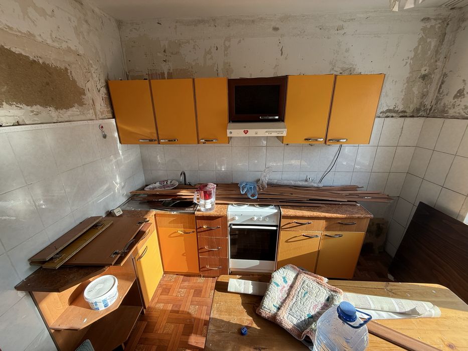 Бесплатно кухенный гарнитура