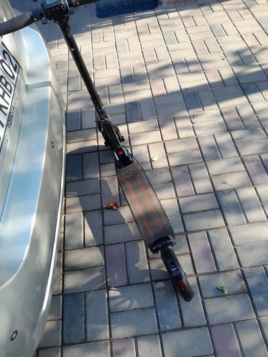 Электросамокат .E *TWOW