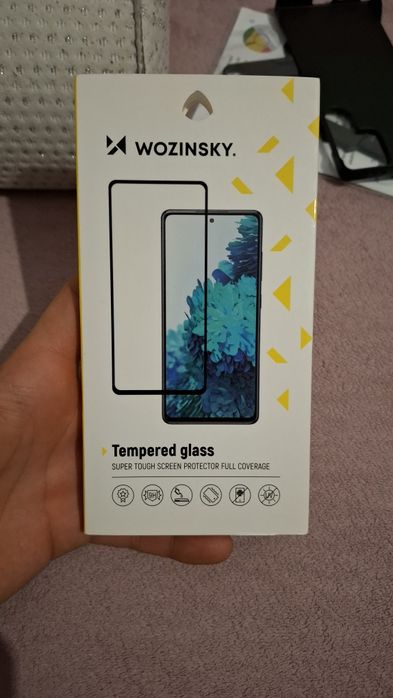 Folie protecți sticlă Samsung A8 2018 (două foli la preț de una)