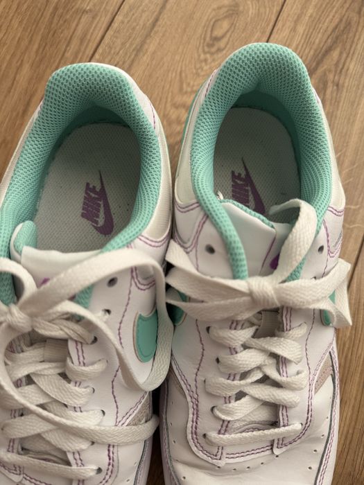 Дамски NIKE р.38,5 (24.5 см стелка)