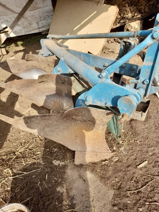 Vand tractor si utilaje