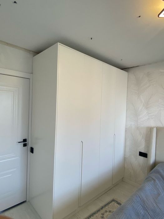 Продается спальный гарнитур