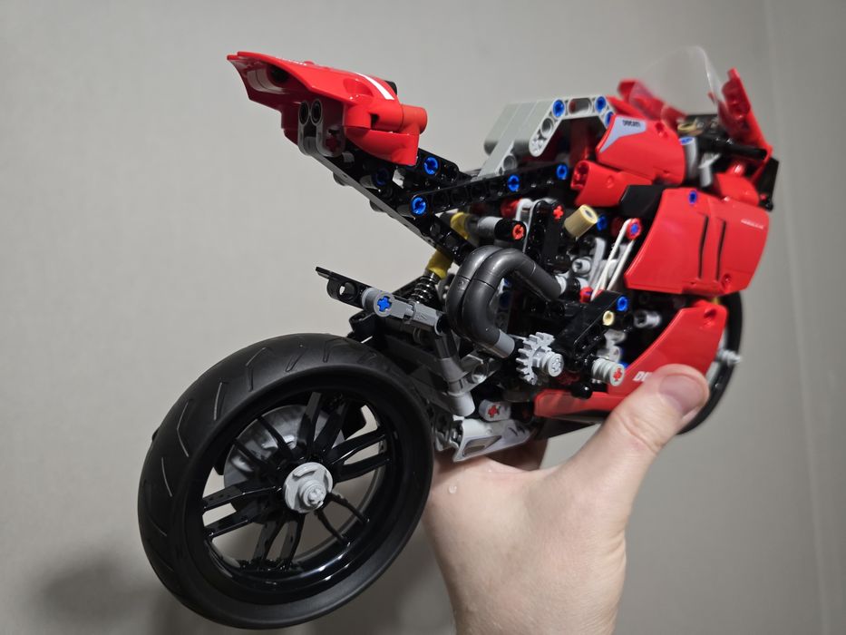 LEGO Technic Ducati оригинал