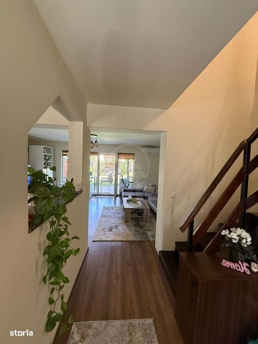 Casa triplex zona Somesului