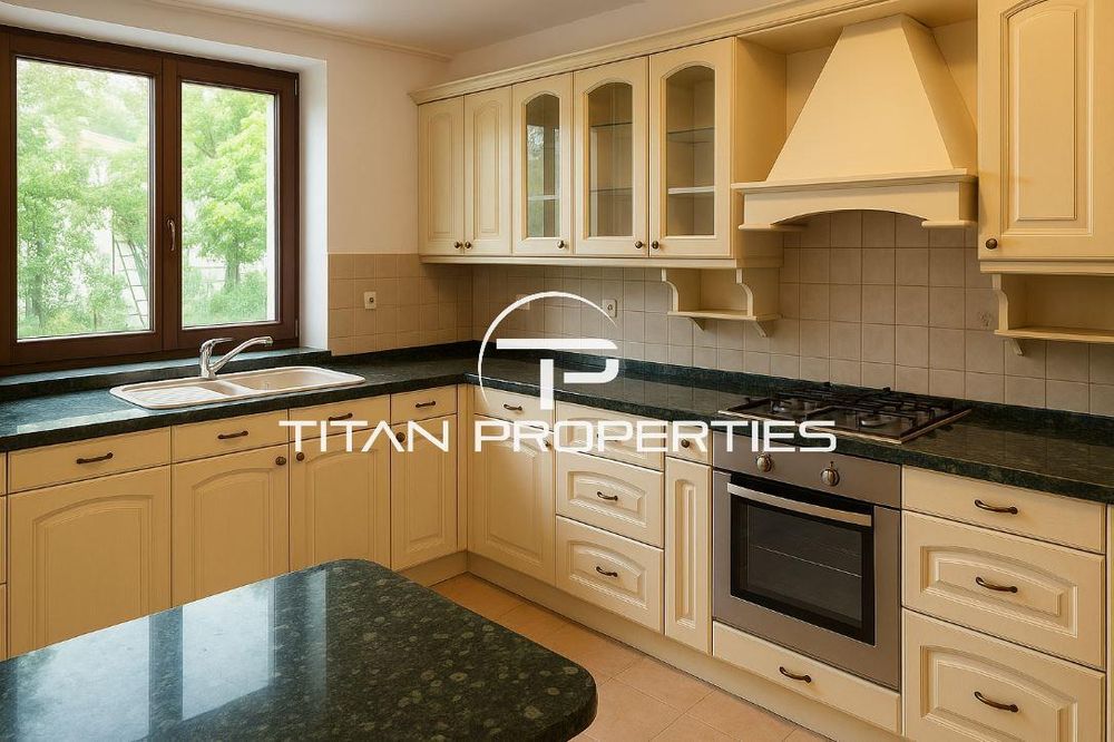 Дава се под наем Етаж от къща в Варна, м-т Траката - 100 кв.м за 550 € - Снимка #2