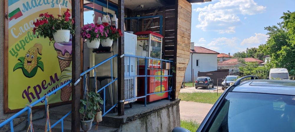 Професионална машина за Крем Сладолед.