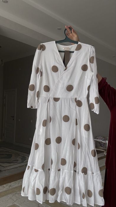 Көйлек сатамын. Тек бір рет киілген