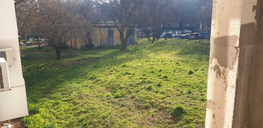 Продава се Тристаен апартамент в София, Банишора - 82 кв.м за 1337 €/кв.м - Снимка #3
