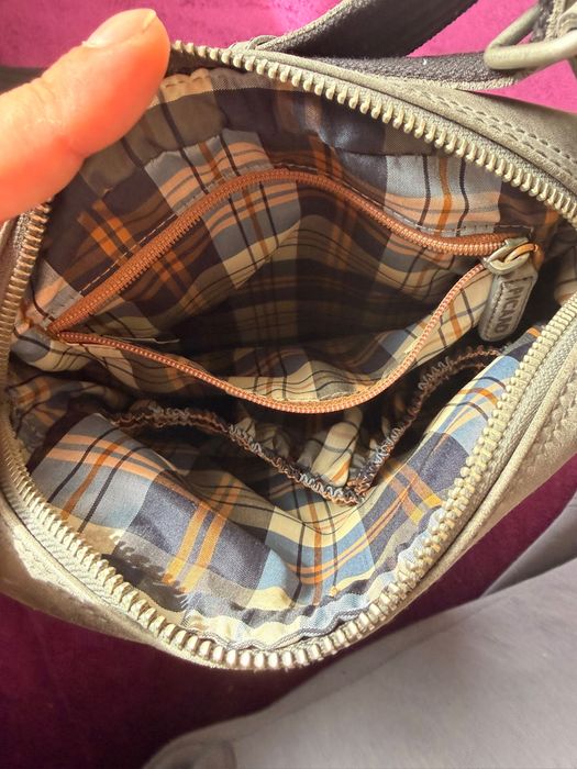 geantă crossbody din piele naturală
