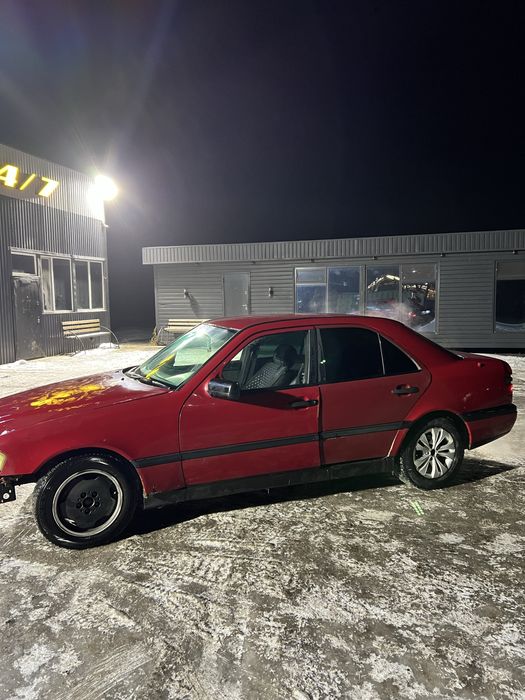 Продам Мерседес с2.2