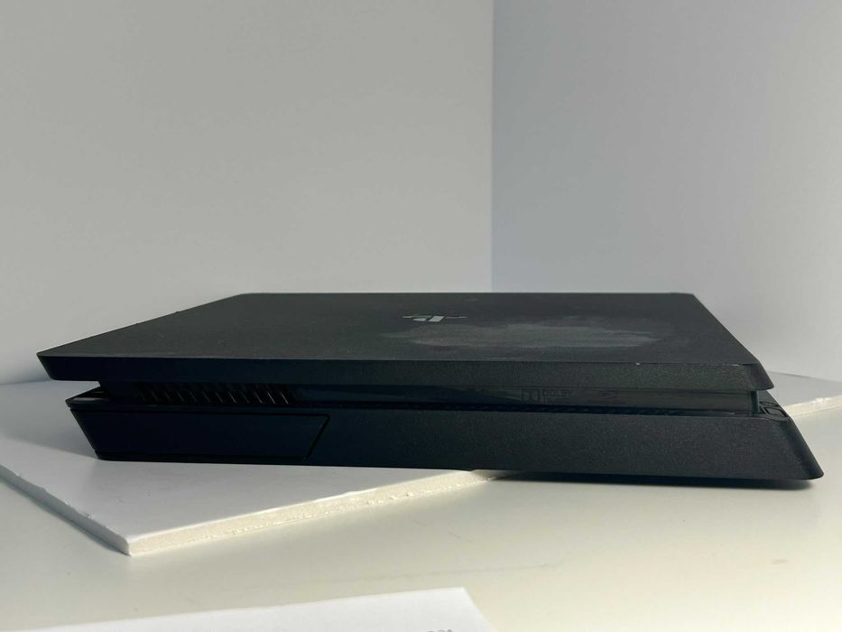 PlayStation 4 Slim PS4 1TB CUH-2116B