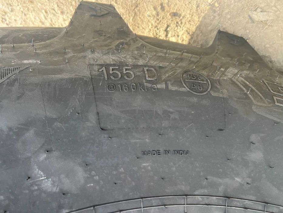 Anvelope noi radiale 580/70R38 pentru tractor spate marca CEAT