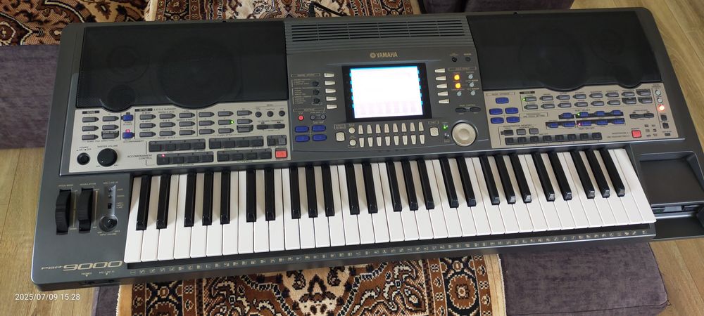 Orga Yamaha PSR 9000 versiunea 3