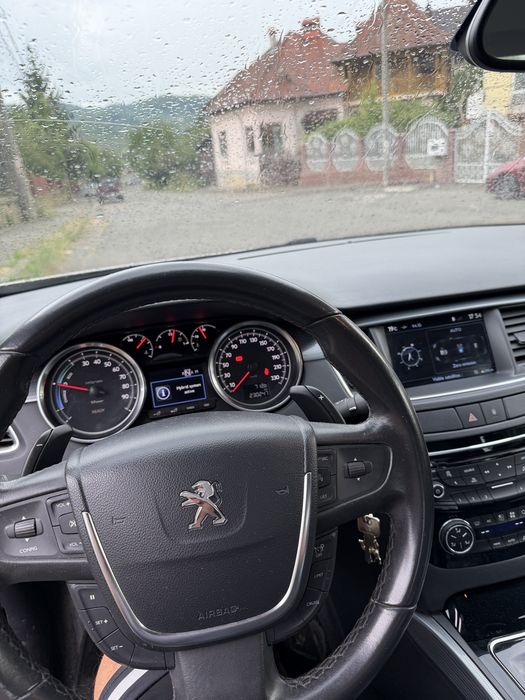 DE VÂNZARE: Peugeot 508 RXH / Hybrid4 2.0 HDi (2012)