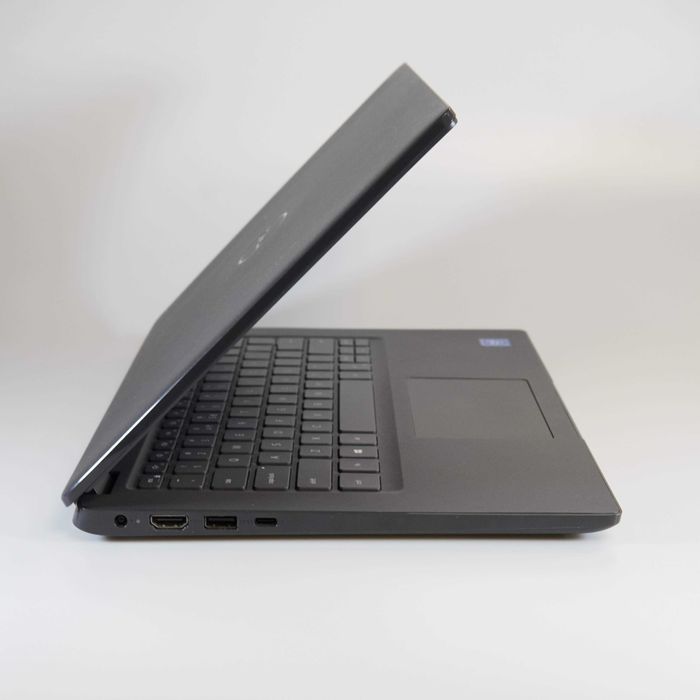 Dell Latitude 3410 Intel Celeron CPU 5205u 32 GB 1TB SSD