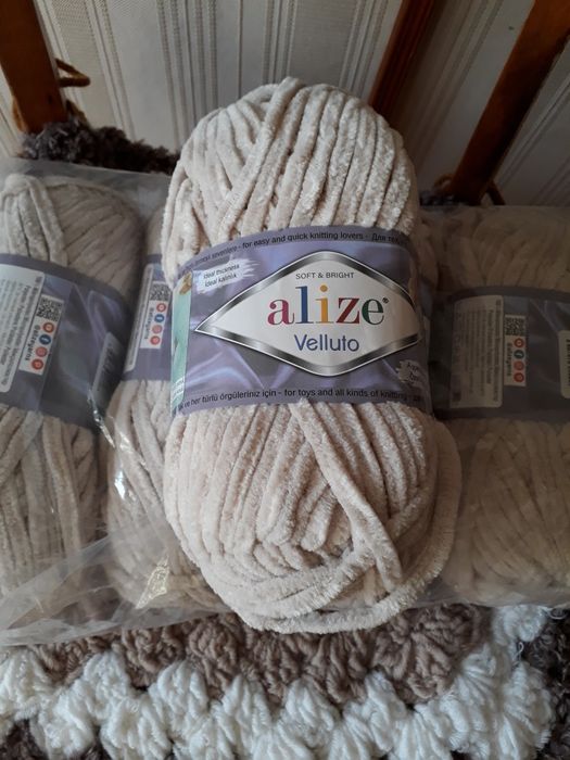 Продается пряжа турецкая.