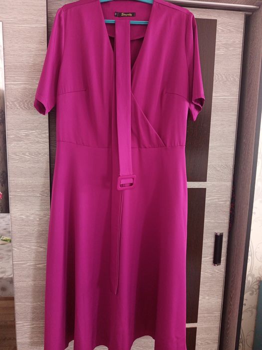 Продаю платье размер 50